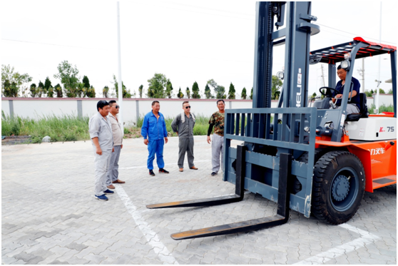 1715226505466 灌西投資公司“產改課堂”開進班組4